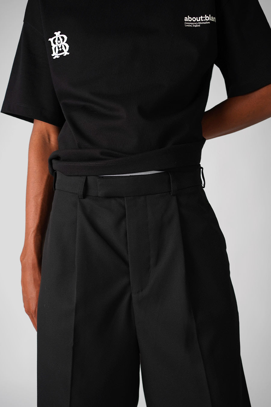 about:blank - SHORT BERMUDA NOIR - LE LABO STORE