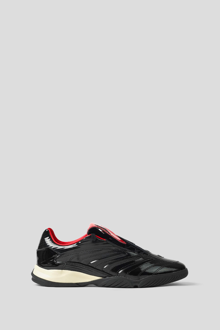 ADIDAS - SNEAKERS PREDATOR SALA CORE BLACK ET RED - LE LABO STORE