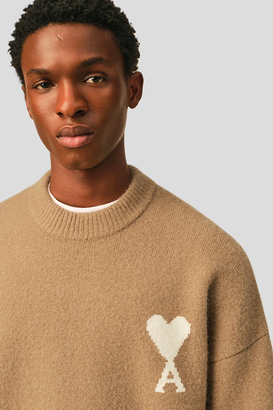 AMI PARIS - PULL COL ROND AMI DE COEUR BEIGE - LE LABO STORE