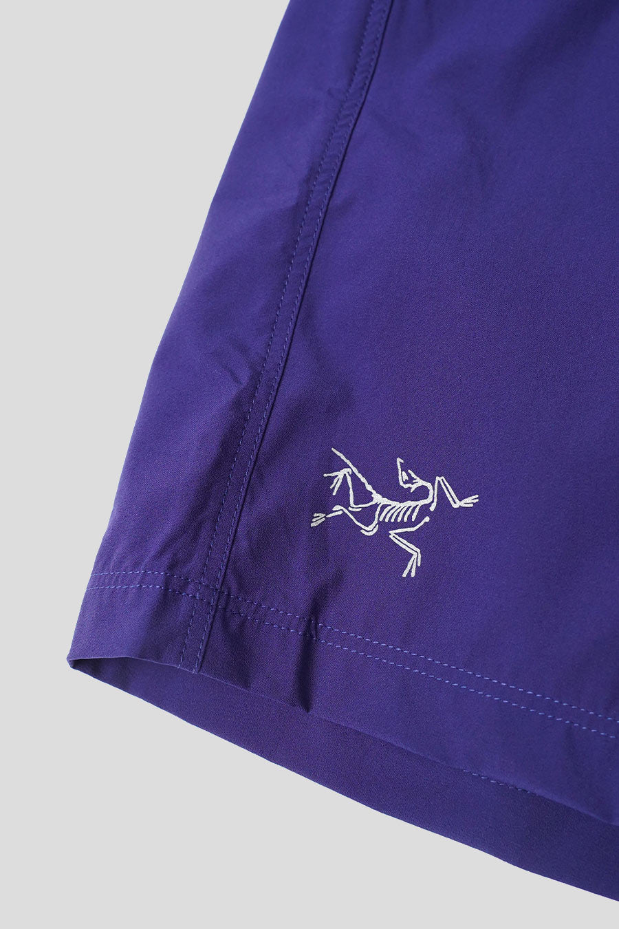 Arc'teryx - DARK PURPLE INCENDO 9 M SHORT - LE LABO STORE