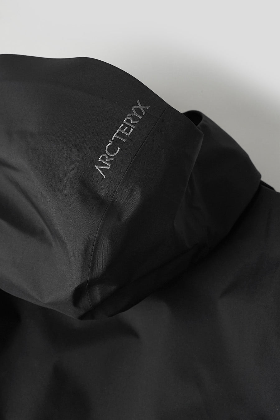 Arc'teryx - VESTE BETA SL M NOIRE - LE LABO STORE