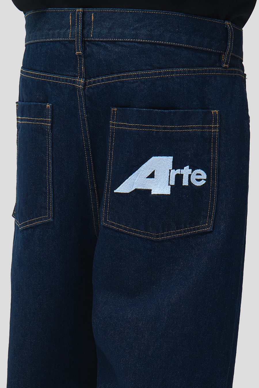 Arte - DENIM DARK RECEIPT BACK JEAN - LE LABO STORE