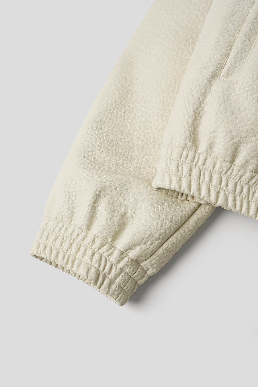 Arte - VESTE BIG LOGO LEATHER CRÈME - LE LABO STORE