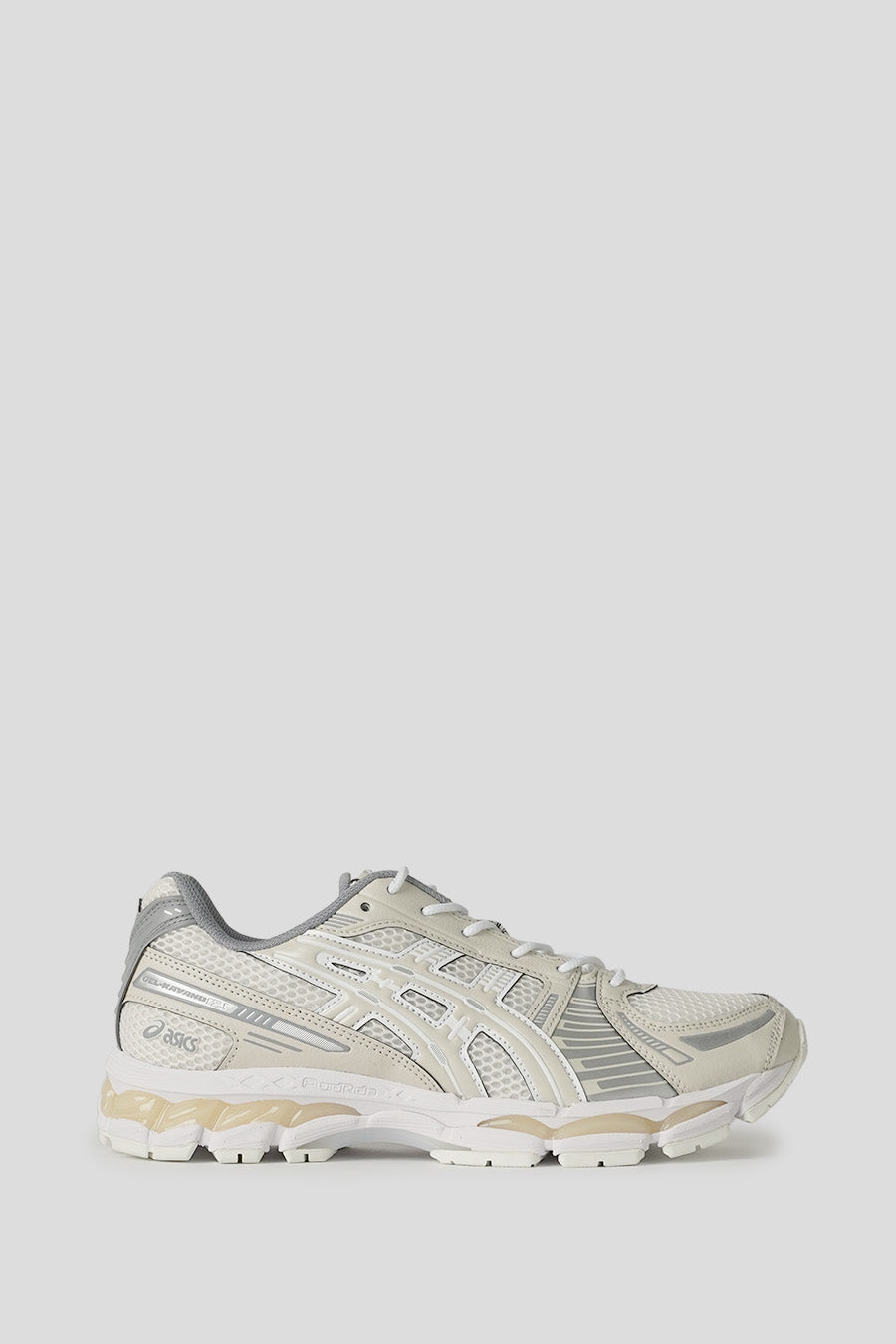 Asics - SNEAKERS KAYANO 12.1 CREAM ET SMOKE GREY - LE LABO STORE