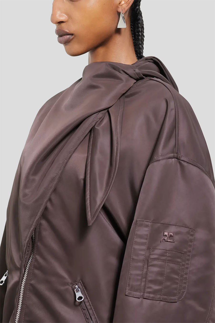 COURRÈGES - VESTE BOMBER COL ARRONDI KNOT NYLON CHOCOLAT - LE LABO STORE