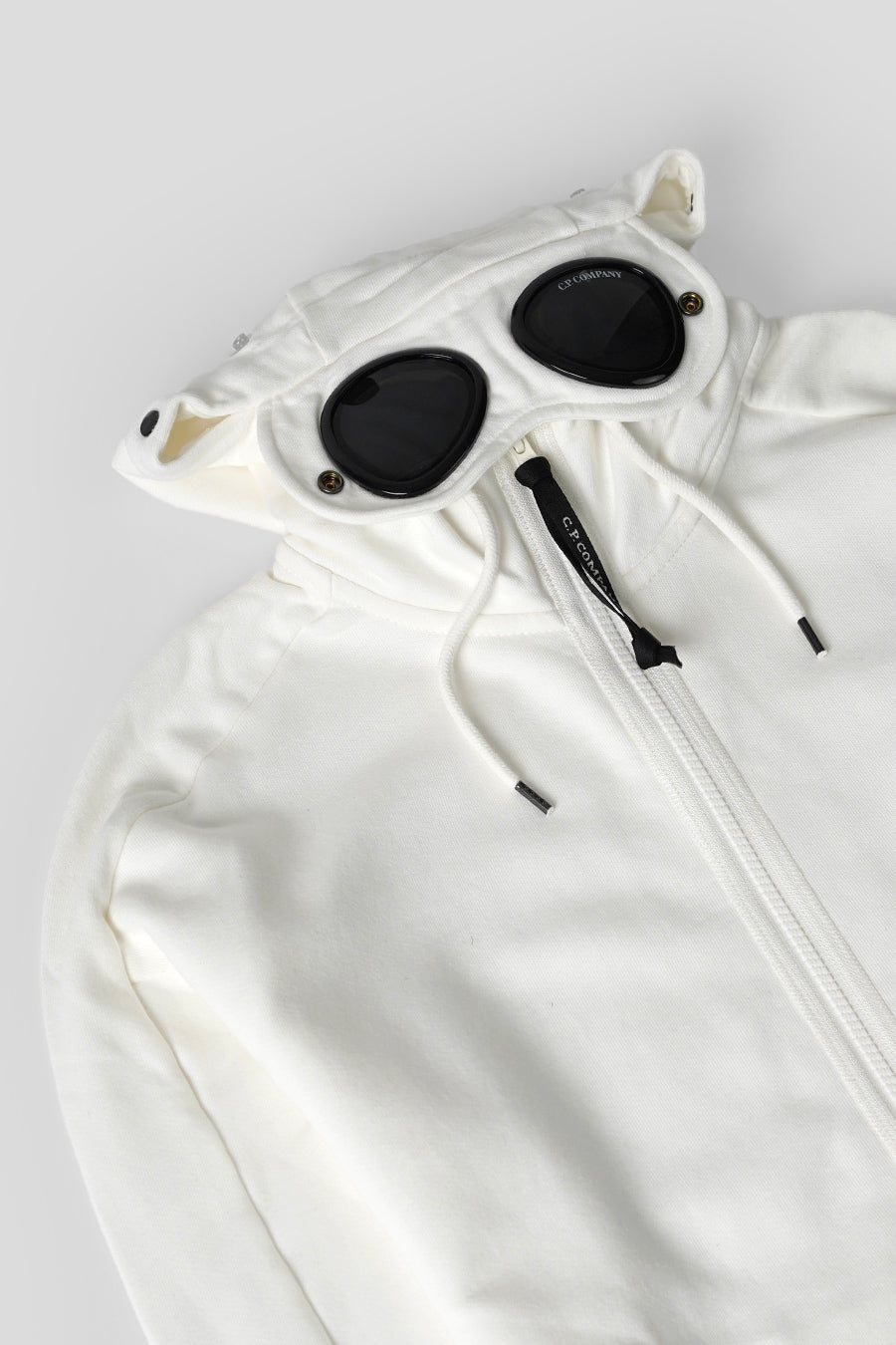 CP COMPANY - HOODIE ZIP DIAGONAL RAISED FLEECE GOGGLE BLANC CASSÉ - LE LABO STORE