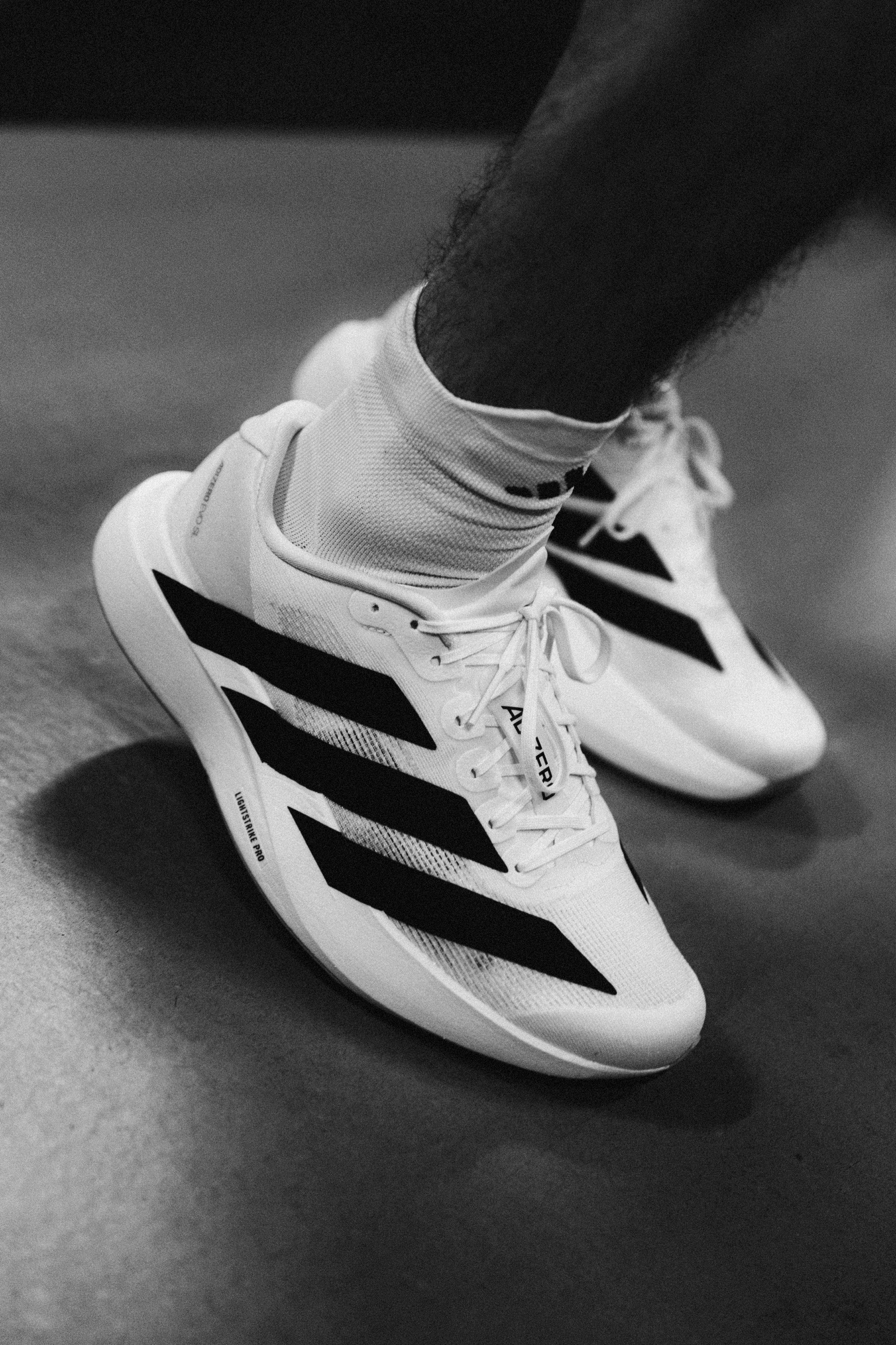 ADIDAS - SNEAKERS ADIZERO EVO SL M CLOUD WHITE - LE LABO STORE