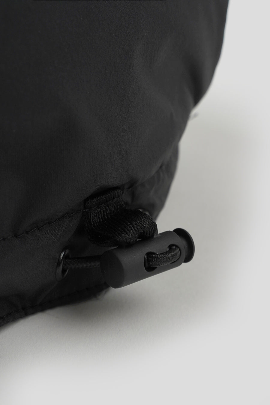 HIKING PATROL - CASQUETTE TECH NOIRE - LE LABO STORE