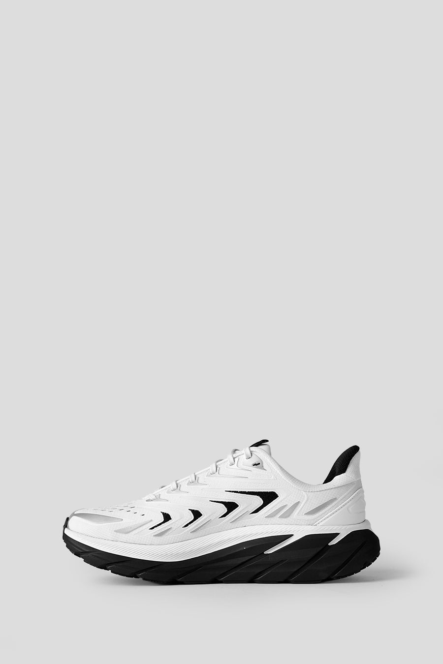 HOKA ONE ONE - SNEAKERS M CLIFTON ULT FROST ET BLACK - LE LABO STORE