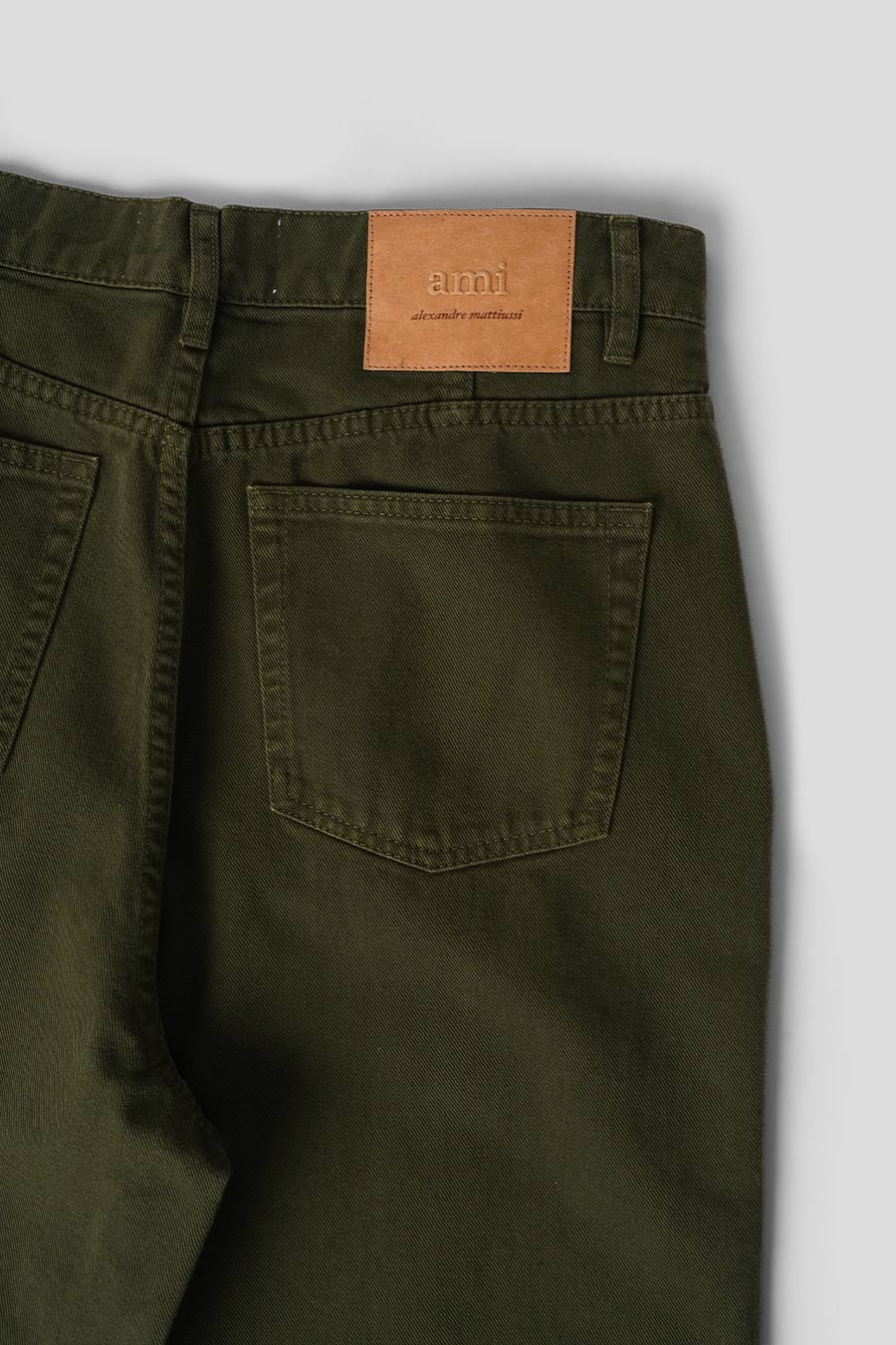 AMI PARIS - JEAN WIDE FIT LODEN - LE LABO STORE