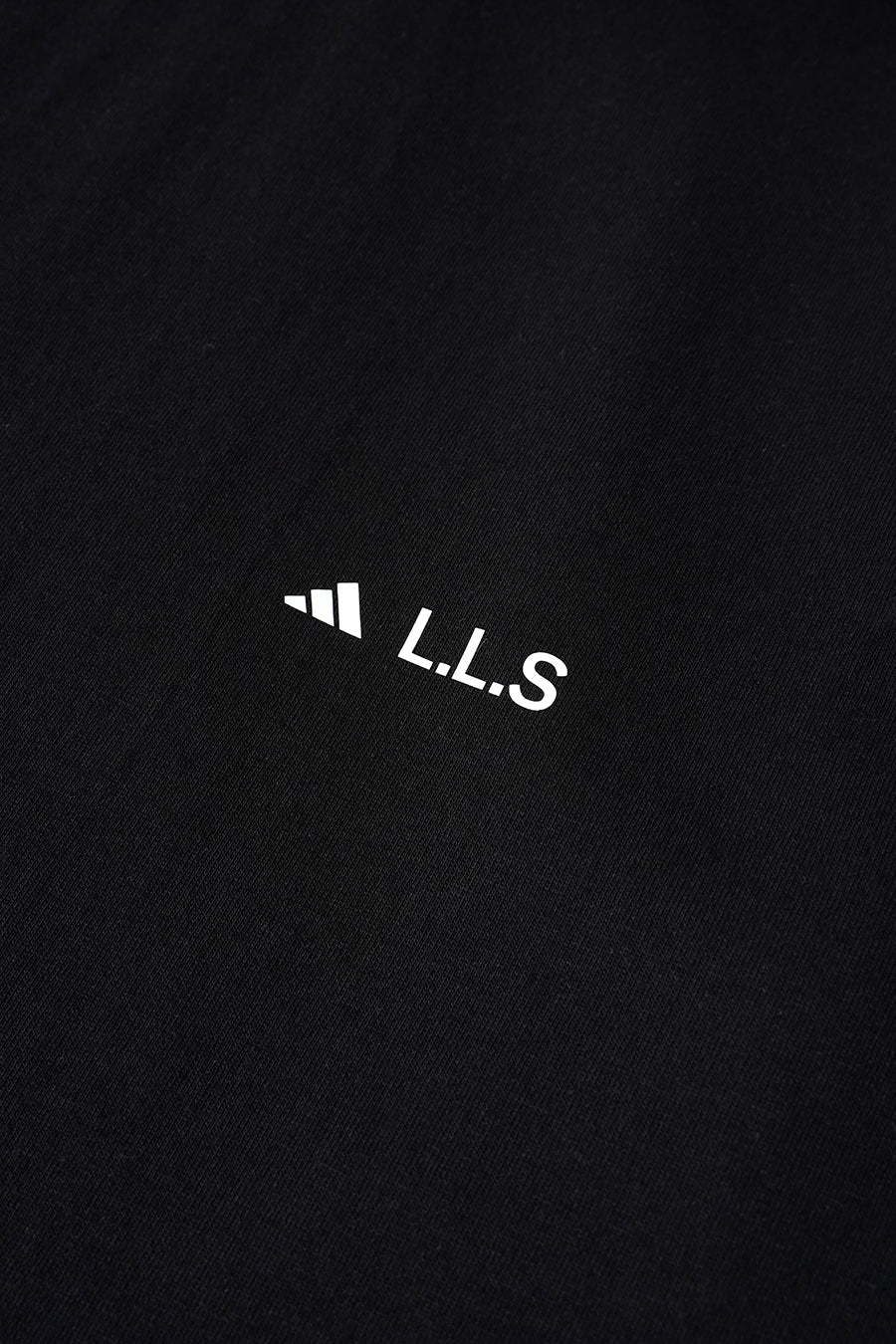 L.L.S - T-SHIRT HUNT THE LIGHT NOIR - LE LABO STORE