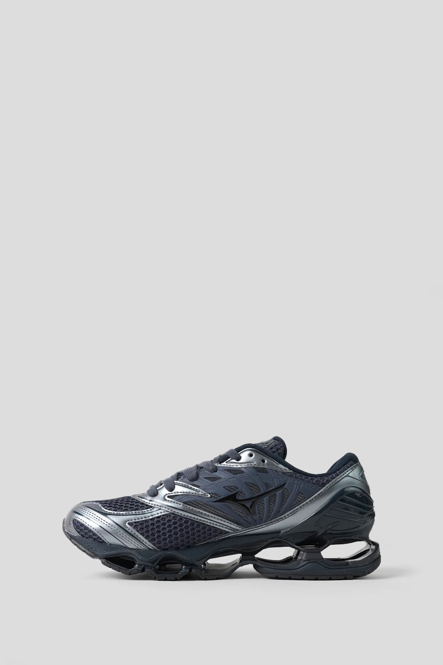 Mizuno - SNEAKERS WAVE PROPHECY LS ODYSSEY GRAY, BLACK ET METALLIC GRAY - LE LABO STORE