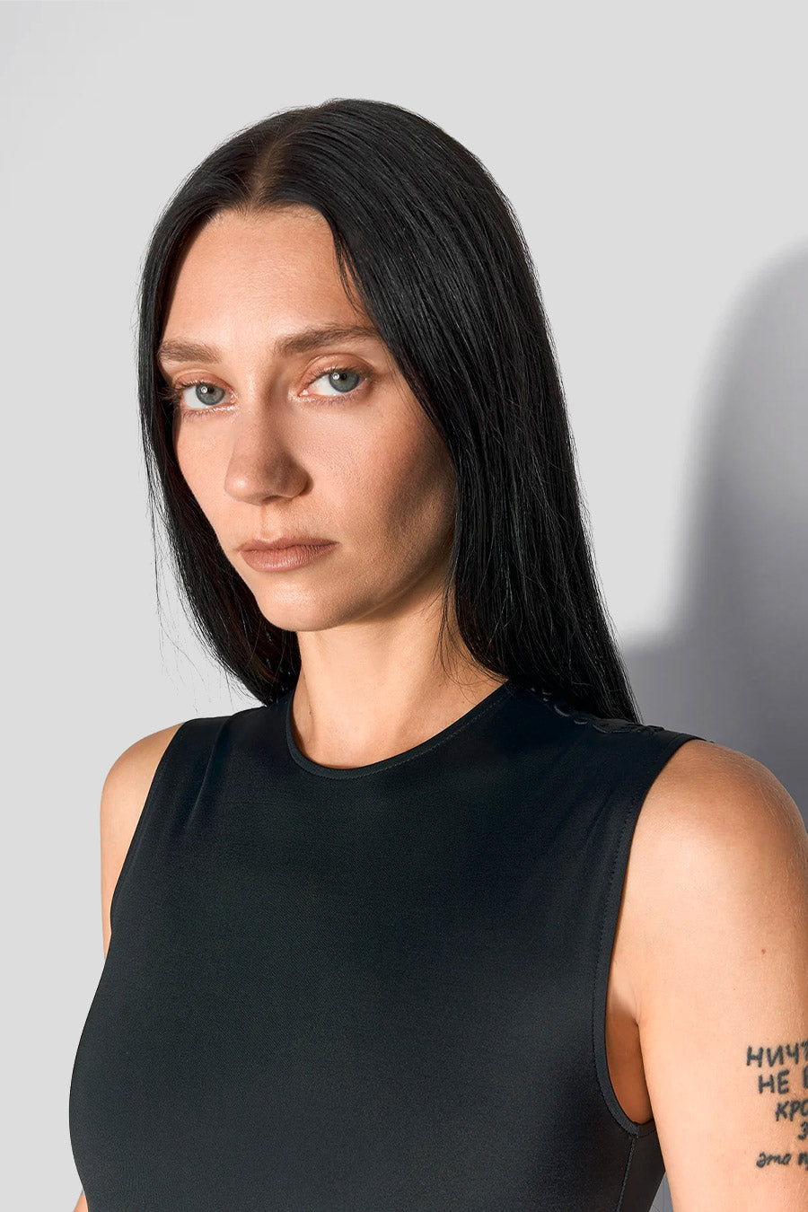MUGLER - BLACK SLEEVELESS LOGO BODYSUIT - LE LABO STORE