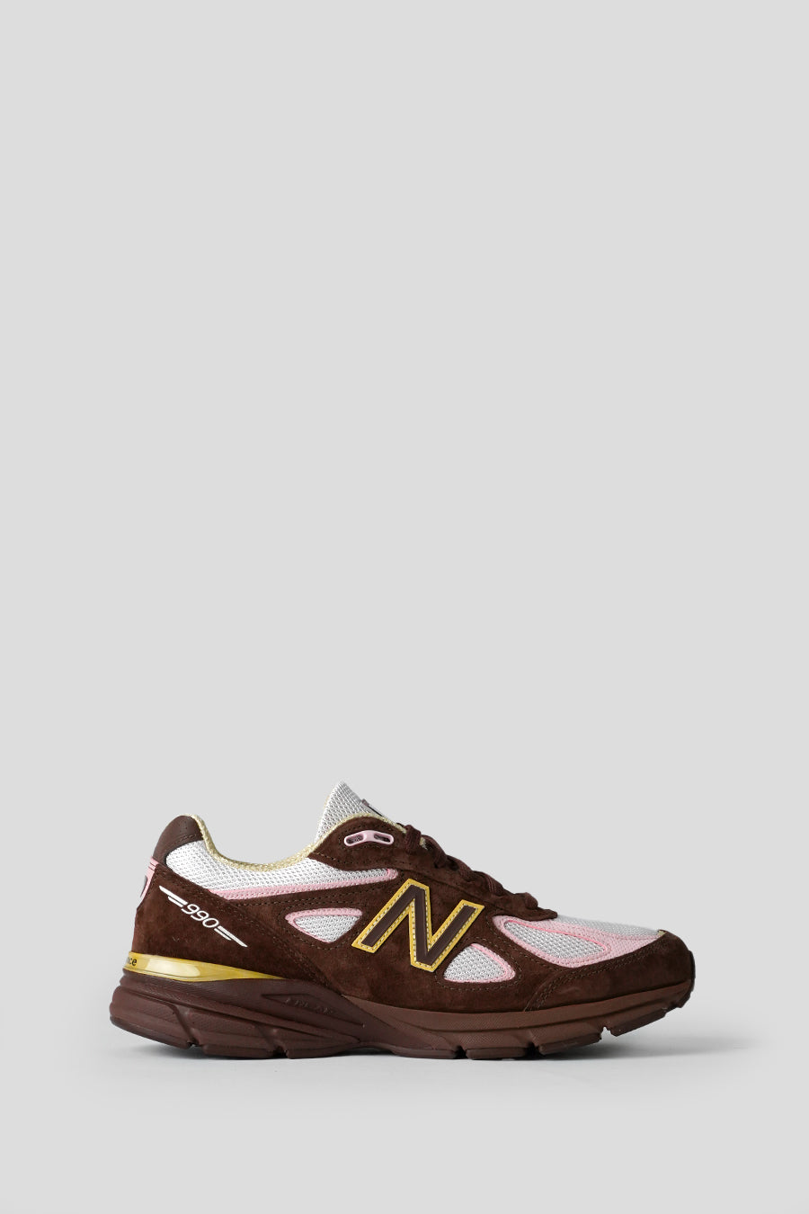 NEW BALANCE - SNEAKERS 990V4 MADE IN USA PUMPERNICKEL, PINK CHALK ET ALABASTER - LE LABO STORE