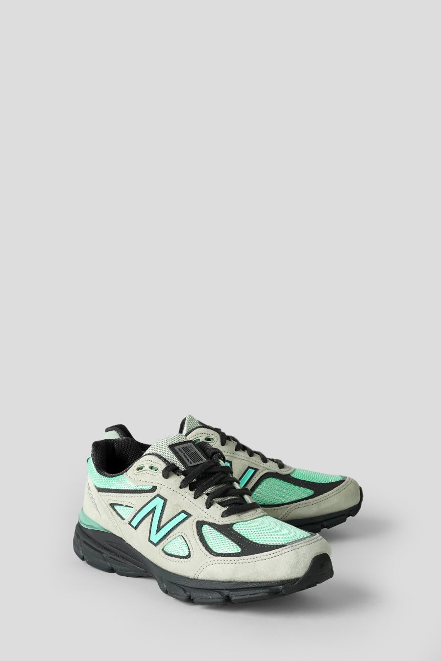 NEW BALANCE - SNEAKERS 990V4 MADE IN USA SILVER MOSS, BRIGHT MINT ET BLACK CEMENT - LE LABO STORE