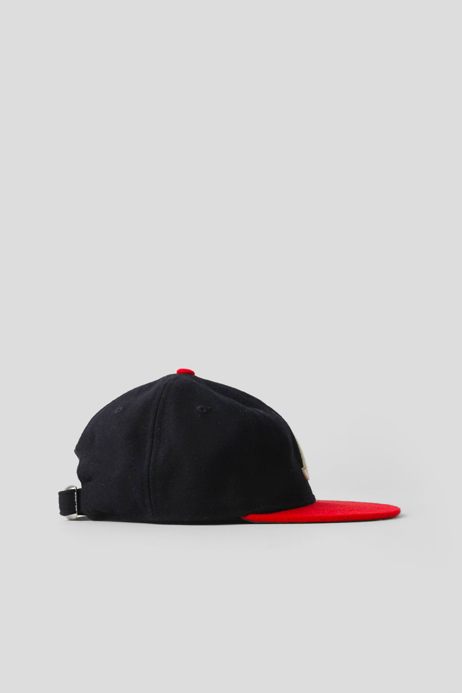 NEW ERA - NAVY BLUE AND RED 9FIFTY HERITAGE CAP - LE LABO STORE