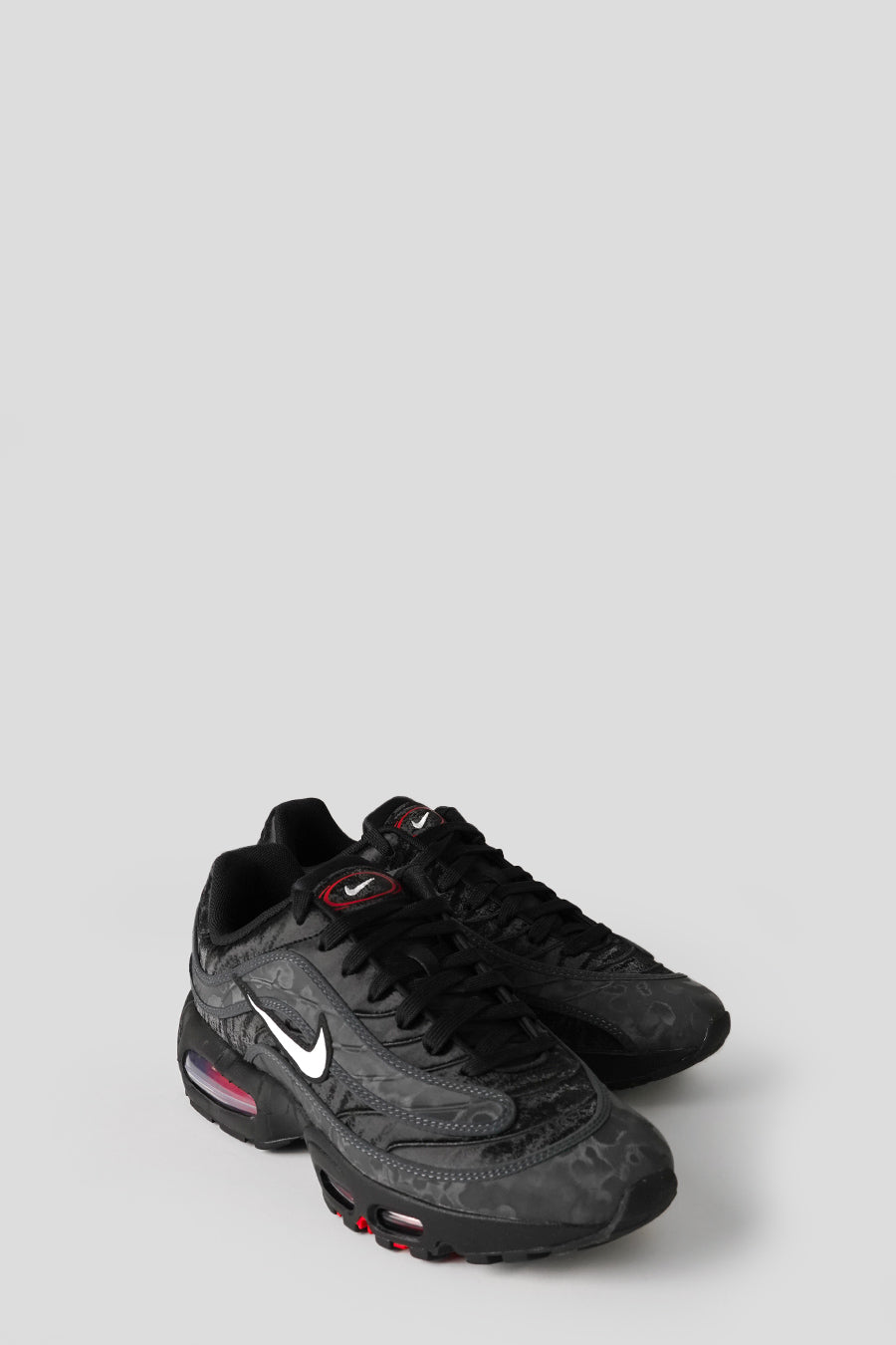 NIKE - SNEAKERS AIR MAX JOGA BONITO BLACK ET UNIVERSITY RED - LE LABO STORE