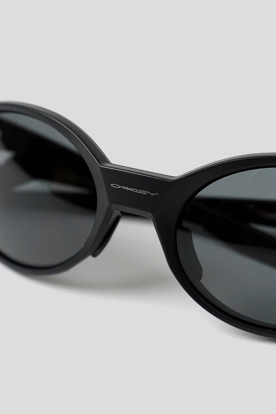 OAKLEY - LUNETTES EYEJACKET REDUX MATTE BLACK ET PRIZM GREY - LE LABO STORE