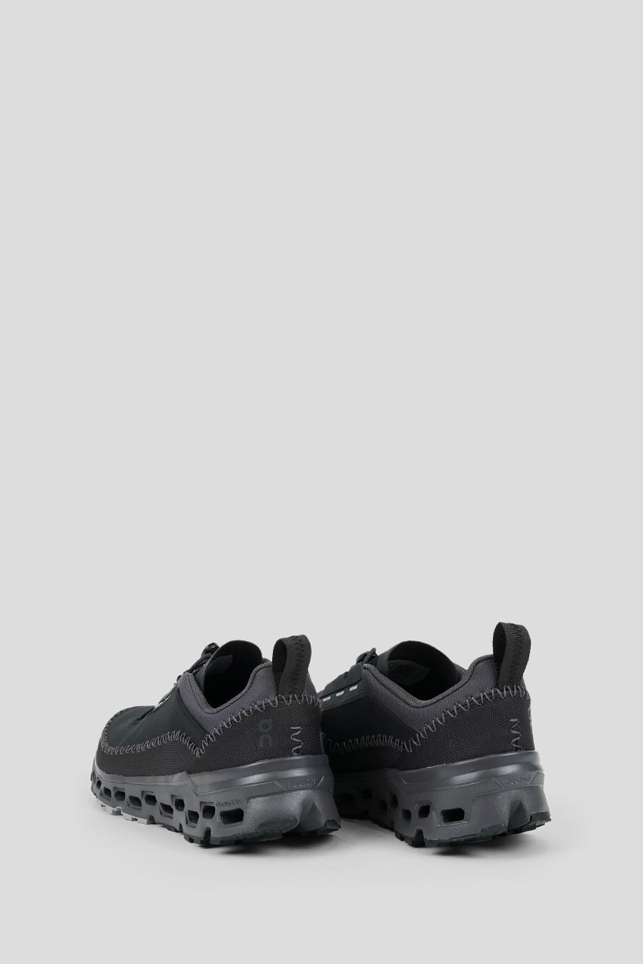 ON - ECLIPSE AND BLACK CLOUDAWAY 2 SNEAKERS - LE LABO STORE