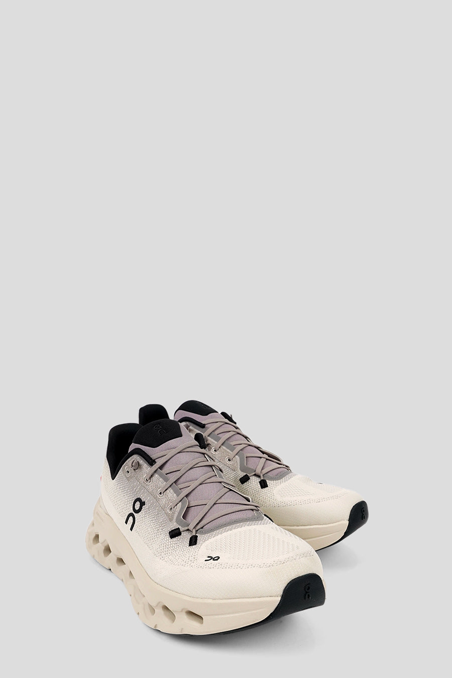 ON - CINDER AND SAND CLOUDTILT SNEAKERS - LE LABO STORE