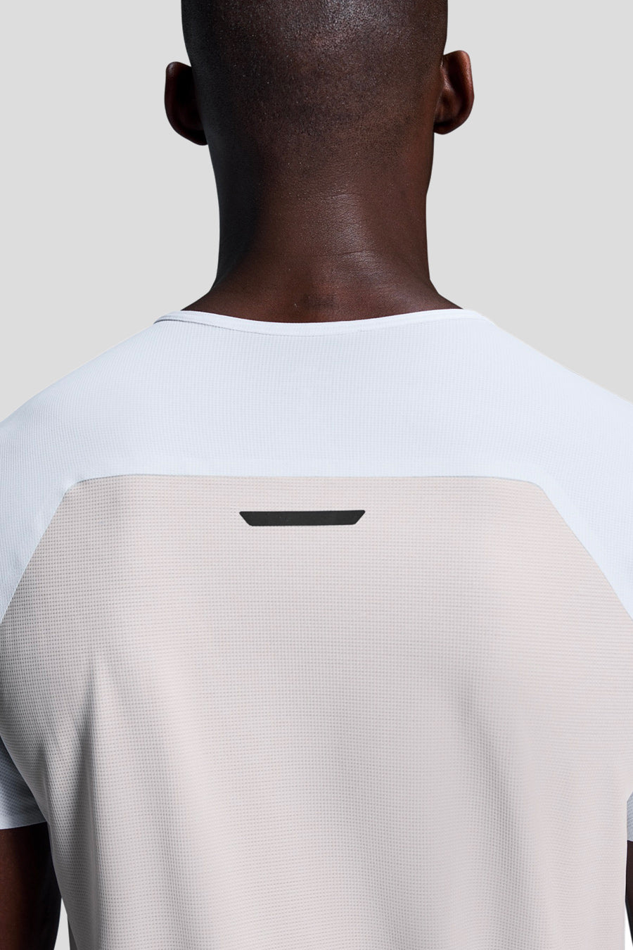 ON - T-SHIRT PERFORMANCE BLANC ET ARGENT - LE LABO STORE