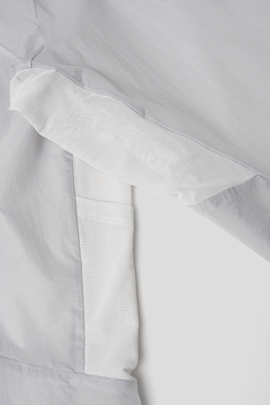 ON - VESTE ZERO GLACIER - LE LABO STORE