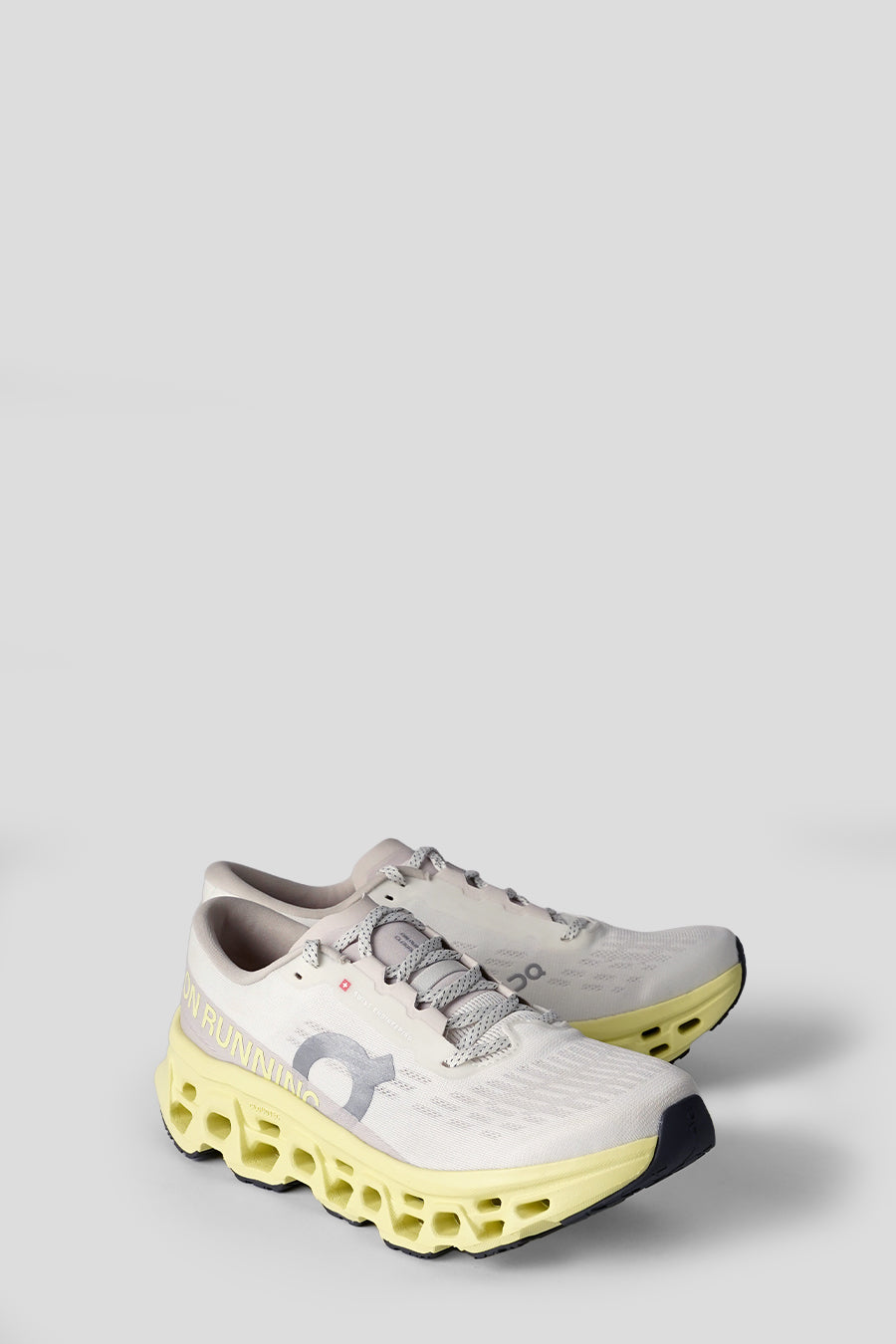 ON - SNEAKERS CLOUDMONSTER 3 IVORY ET LIMELIGHT - LE LABO STORE