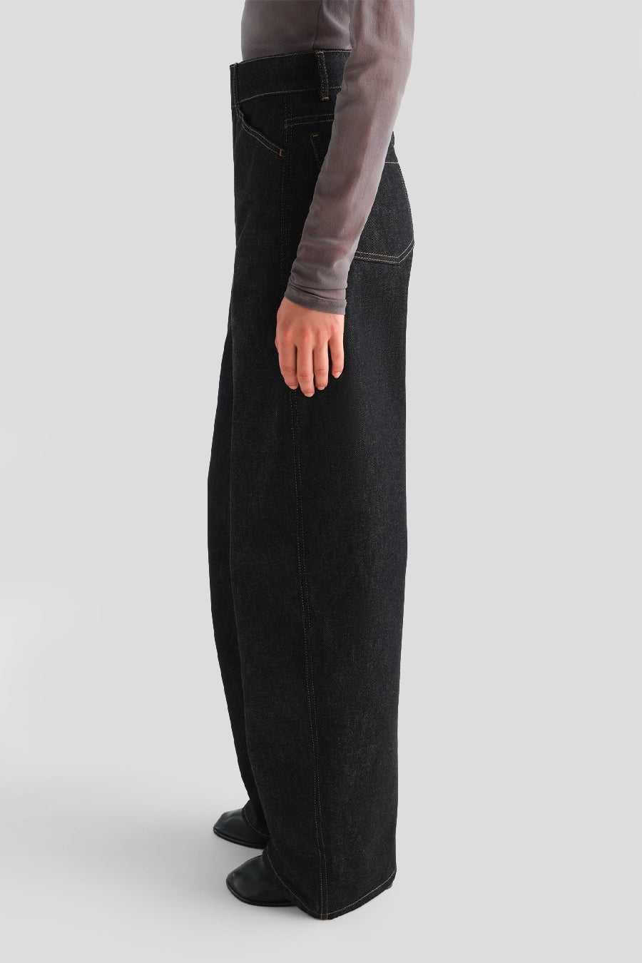 LEMAIRE - PANTALON HIGH WAISTED CURVED GRIS FONCÉ - LE LABO STORE