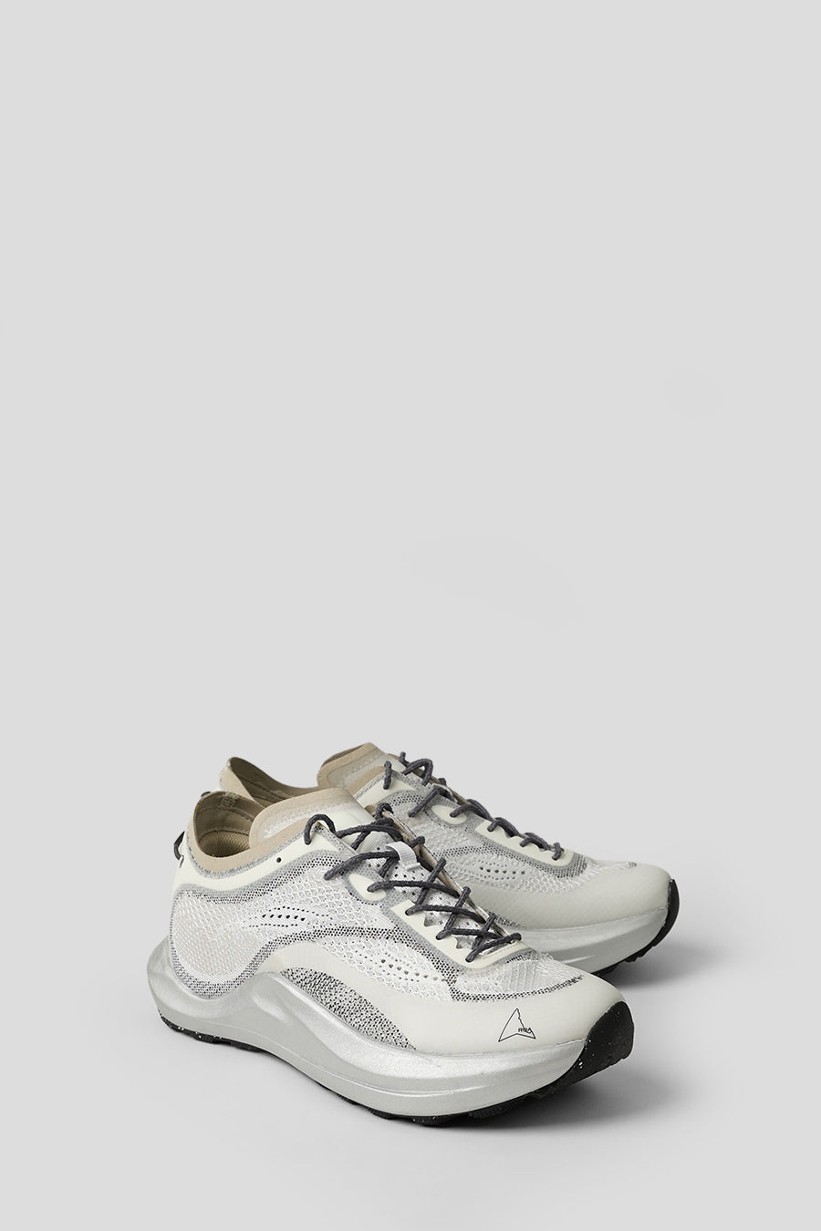 ROA HIKING - CHAUSSURES SELLA LITE BLANCHES - LE LABO STORE