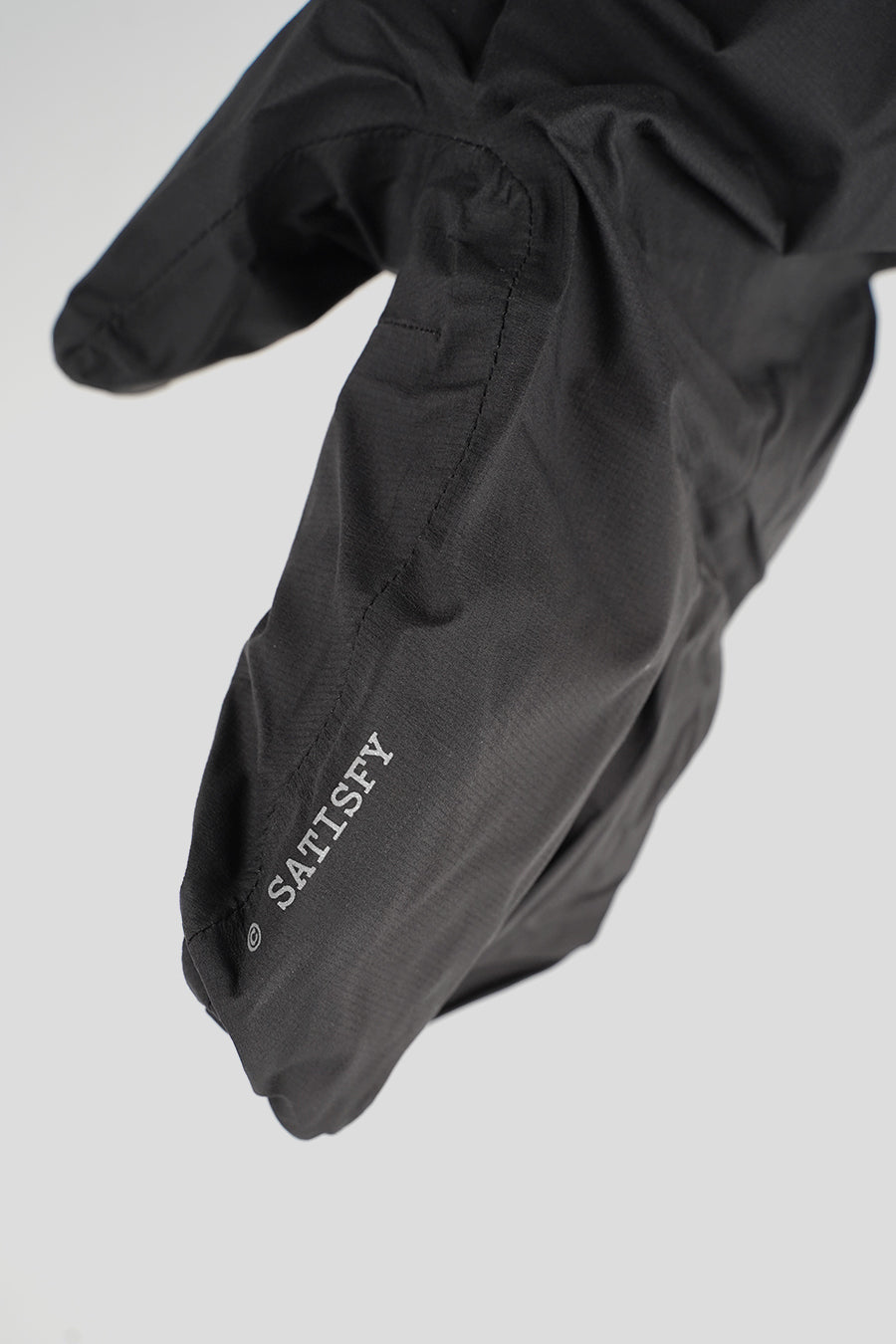 SATISFY - GANTS PERTEX 3L LOBSTER OVER MITTS NOIRS - LE LABO STORE