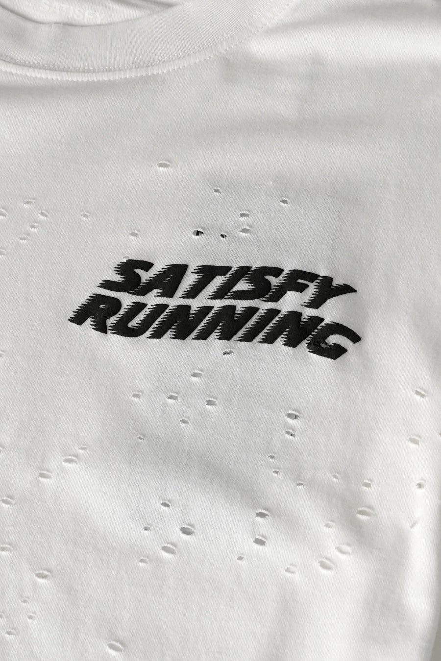 SATISFY - OFF WHITE MOTHTECH WAVE LOGO T-SHIRTS - LE LABO STORE
