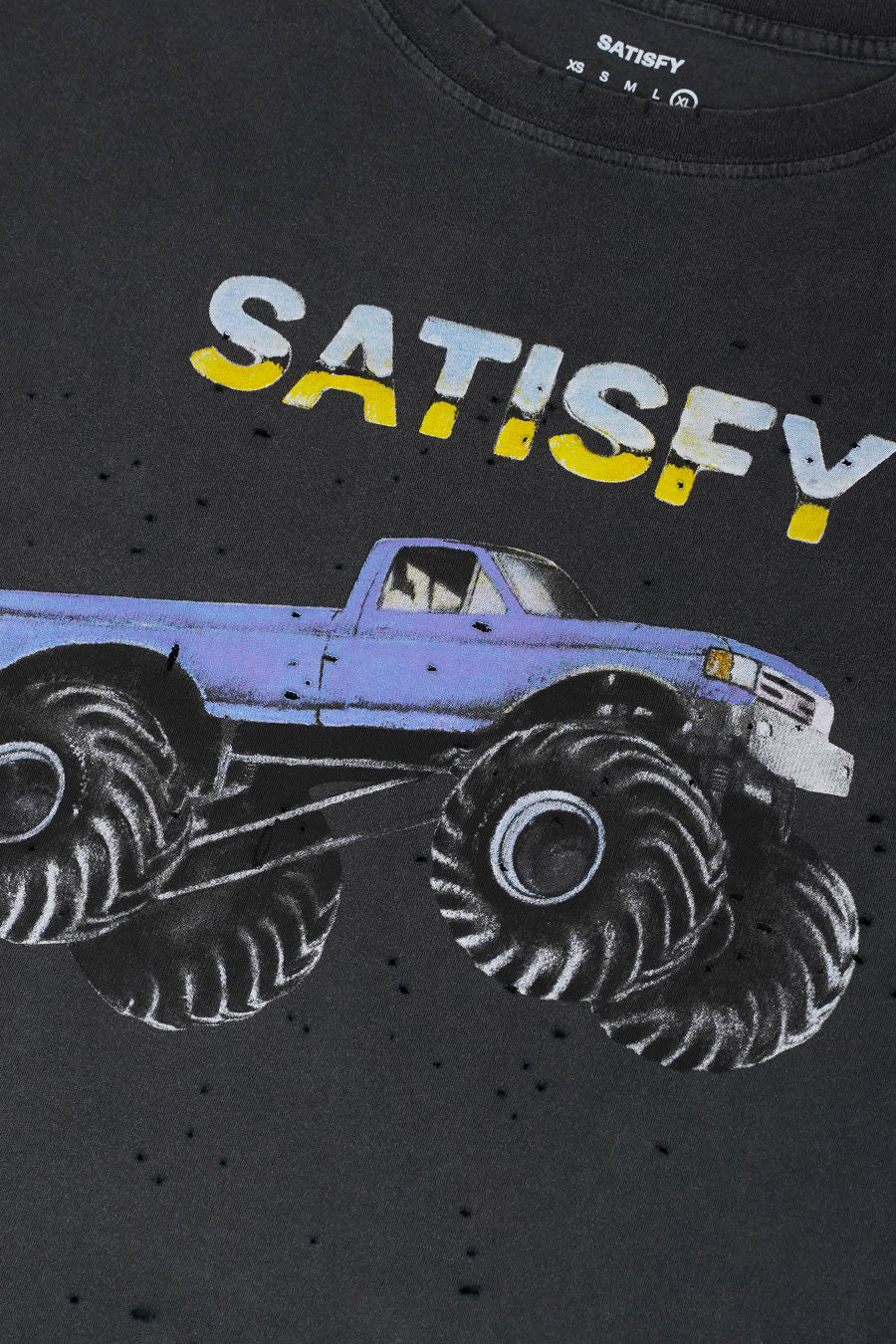SATISFY - T-SHIRT MOTHTECH TRUCK NOIR - LE LABO STORE