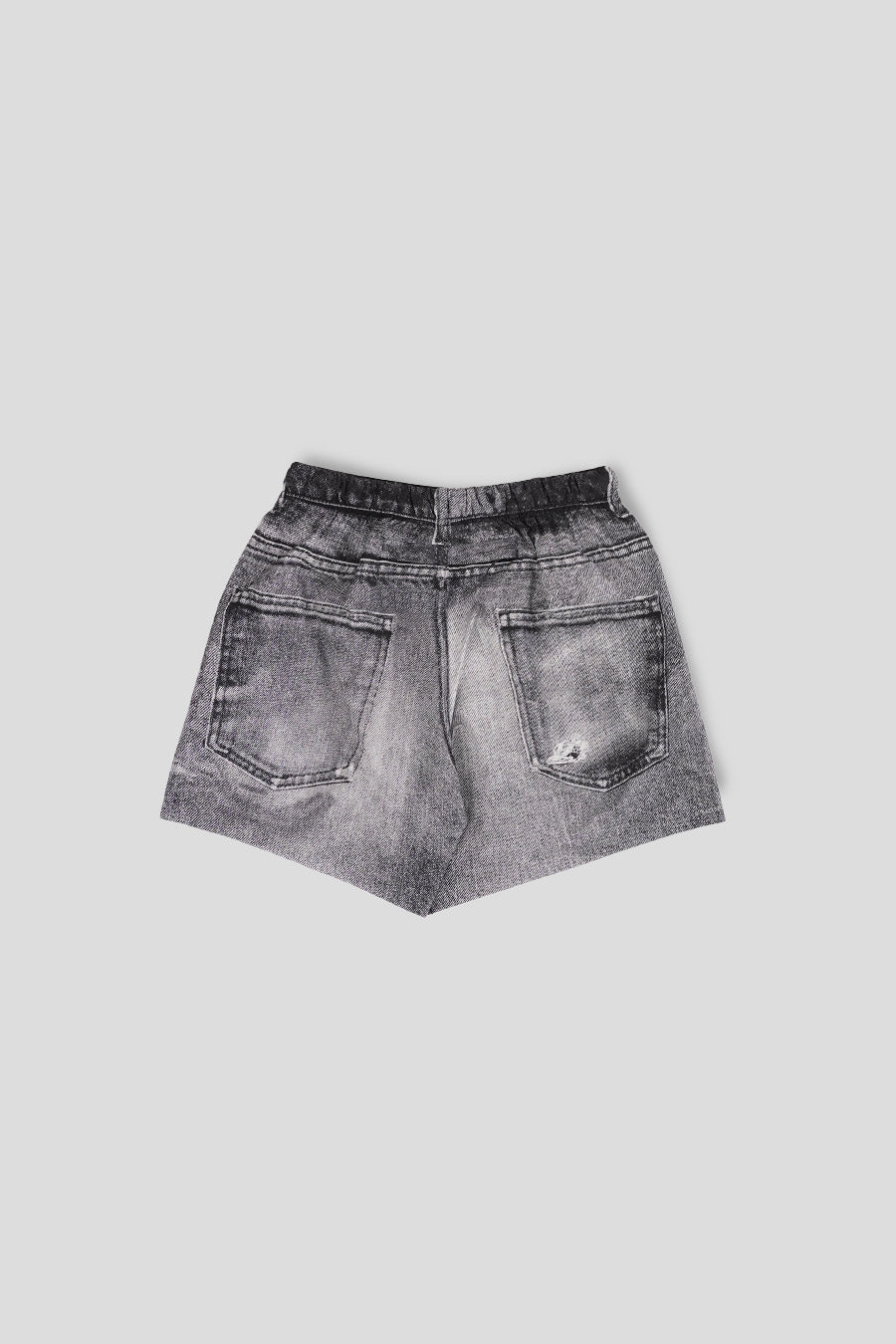 SATISFY - BLACK DENIM PEACESHELL 5 SHORT - LE LABO STORE
