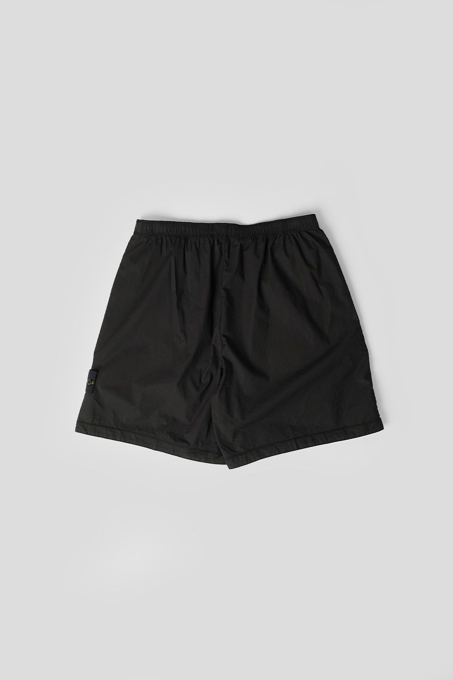 Stone Island - BLACK PARACADUTE SHORTS - LE LABO STORE