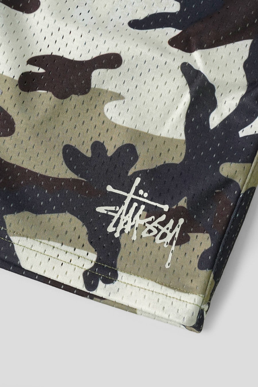 Stussy - SHORT MESH BASIC SNOW CAMO - LE LABO STORE
