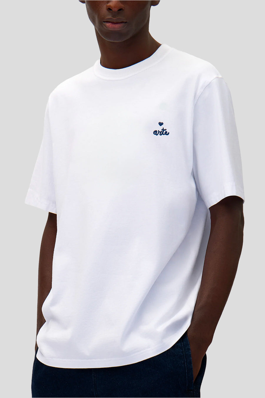 Arte - WHITE HEART LOGO T-SHIRT - LE LABO STORE