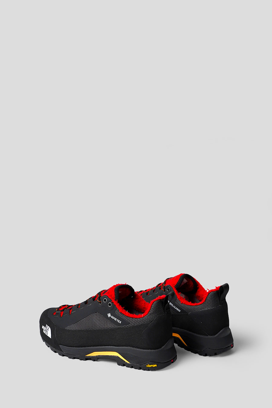 The North Face - CHAUSSURES VERTO ALPINE GTX CASENTINO ROUGE ET NOIRE - LE LABO STORE