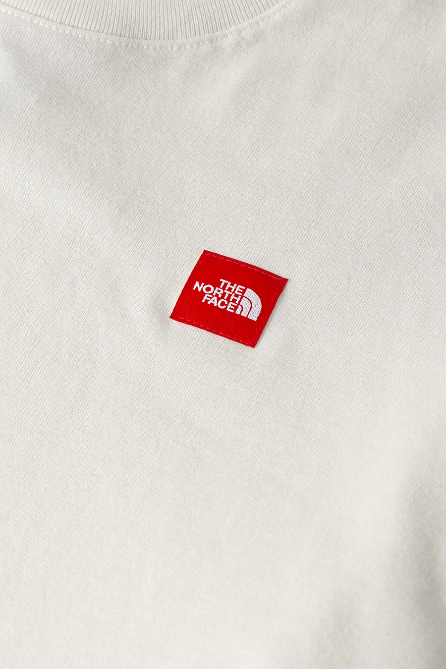 The North Face - T-SHIRT RED BOX BLANC - LE LABO STORE