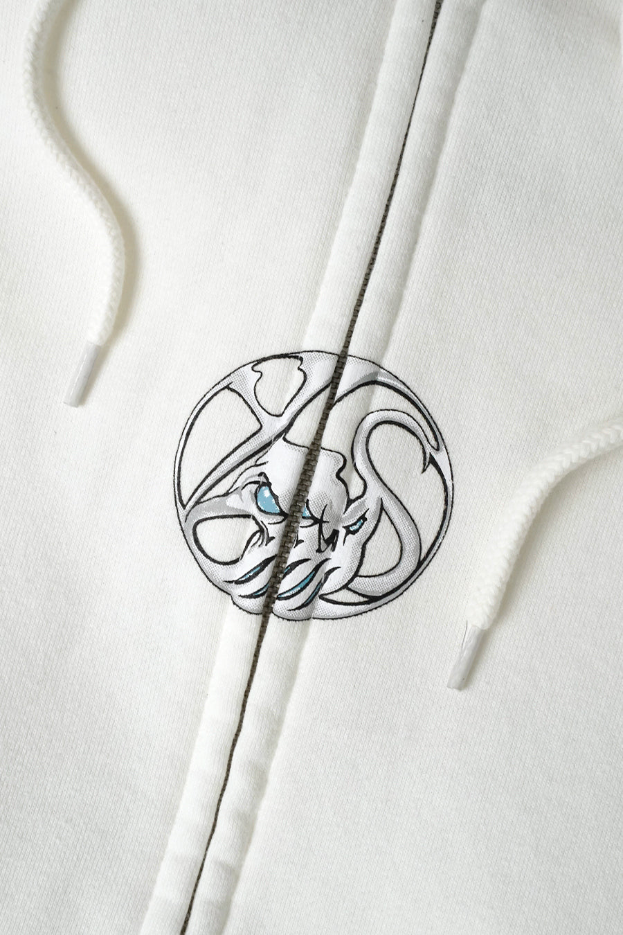 YARDSALE - HOODIE ZIP BULLEYE BLANC - LE LABO STORE