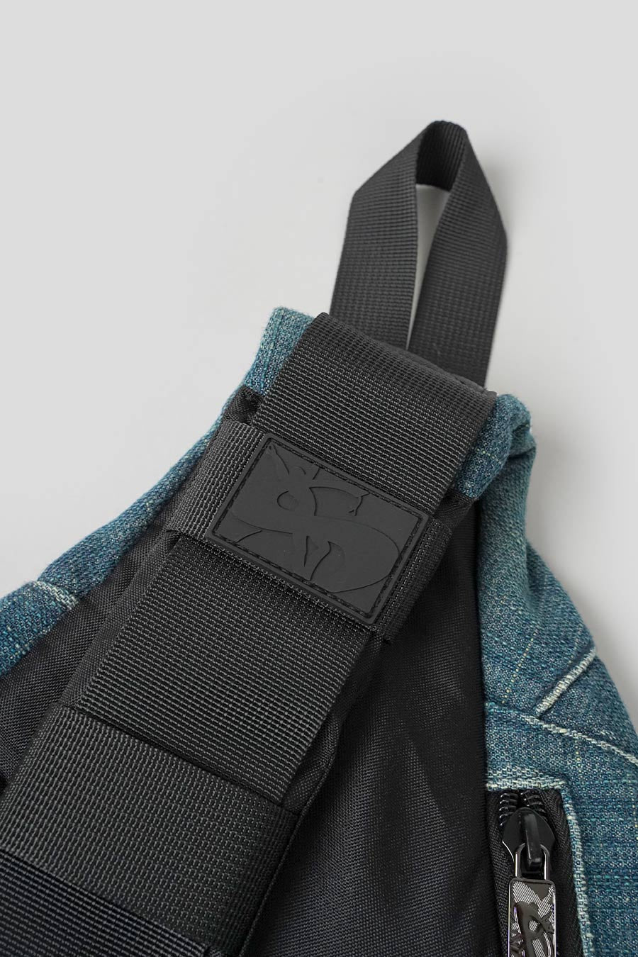 YARDSALE - SAC DENIM SLING BLEU - LE LABO STORE