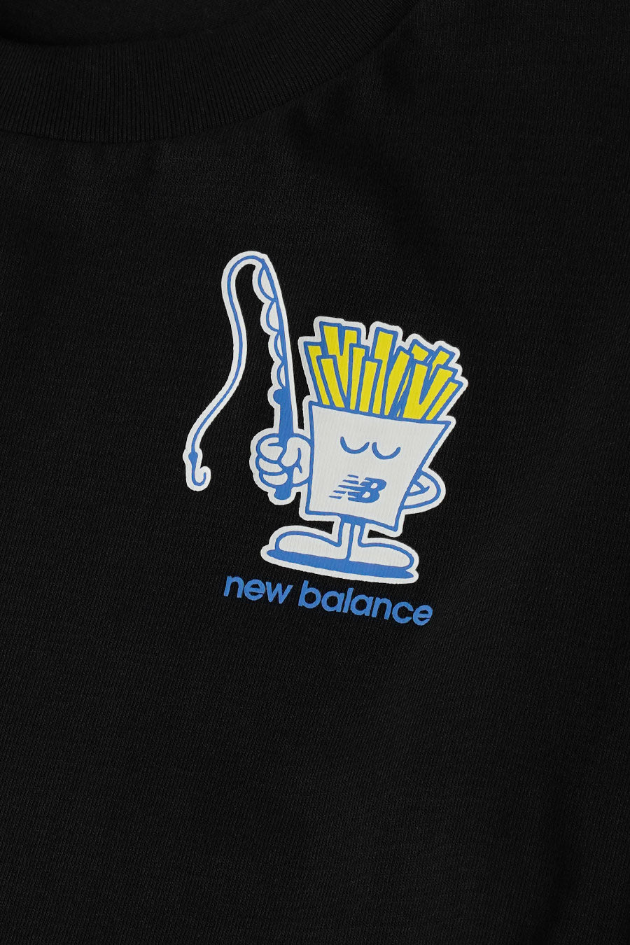 NEW BALANCE - T-SHIRTS FISH AND CHIPS BLACK - LE LABO STORE